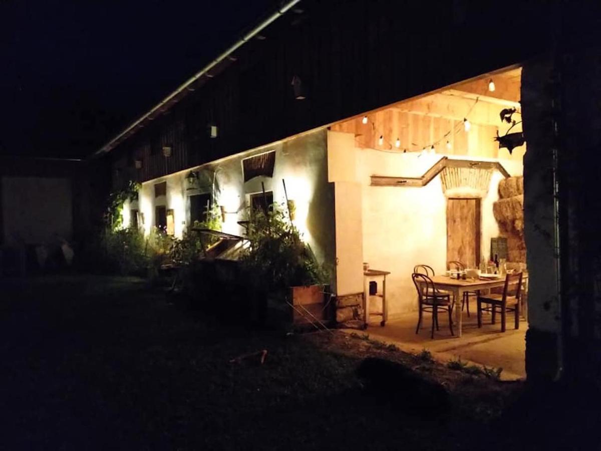 Kellerstoeckl Am Veganen Bio-Lebenshof "Varm - Die Vegane Farm" Sulb Exterior foto
